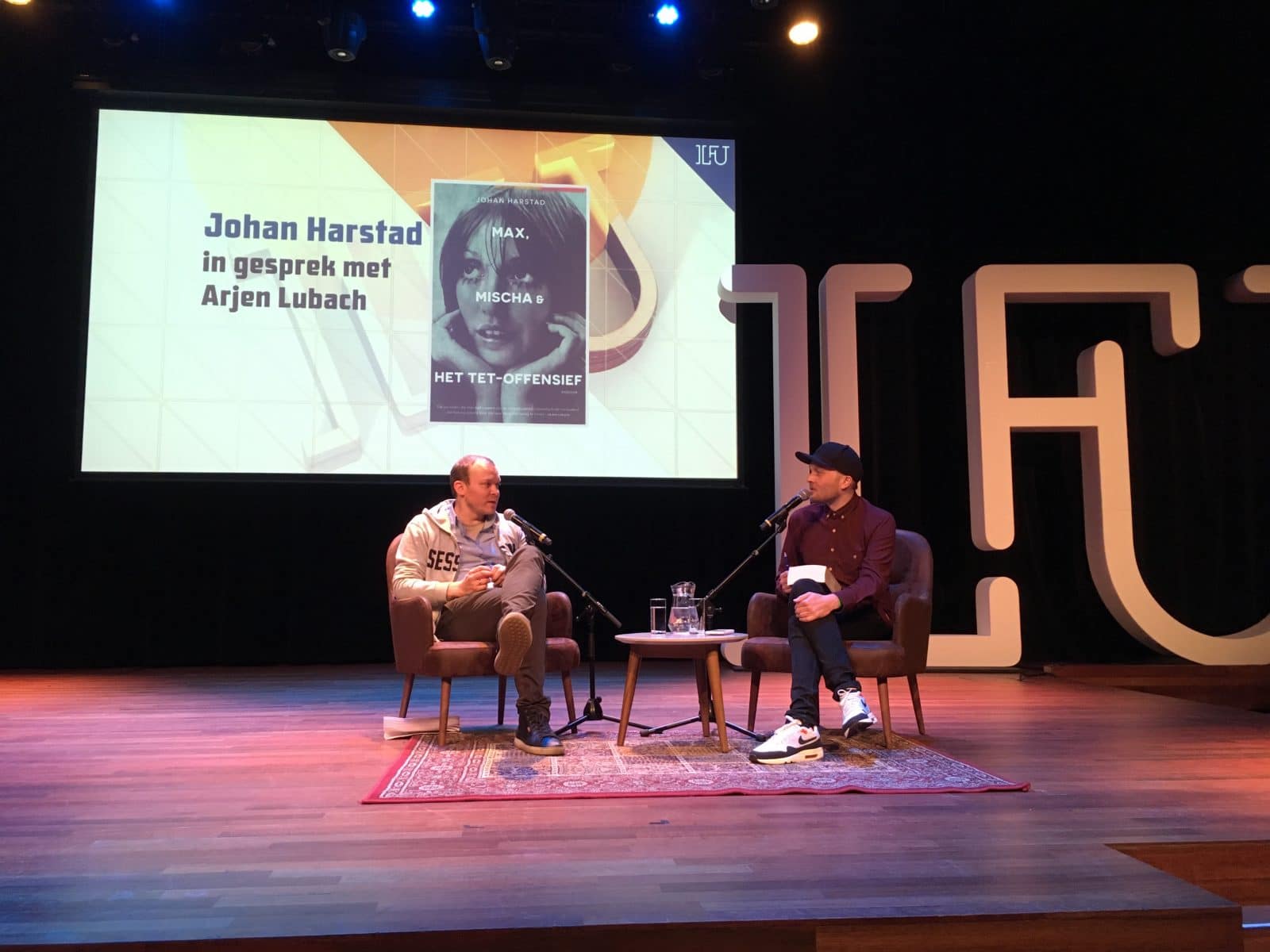 Johan Harstad (l) en Arjen Lubach